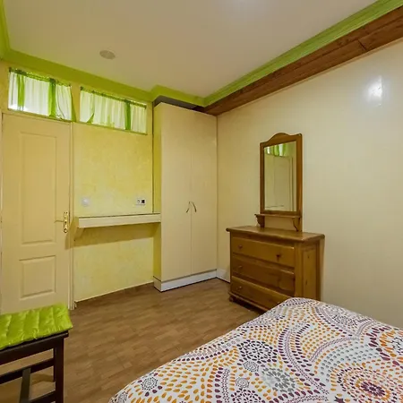 Apartamento With Communal Pool And Garden El Médano