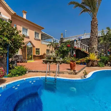 Apartamento With Communal Pool And Garden *